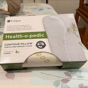 Eclipse Bamboo Ventilated Memory Foam 
Health-o-pedic  Pillow